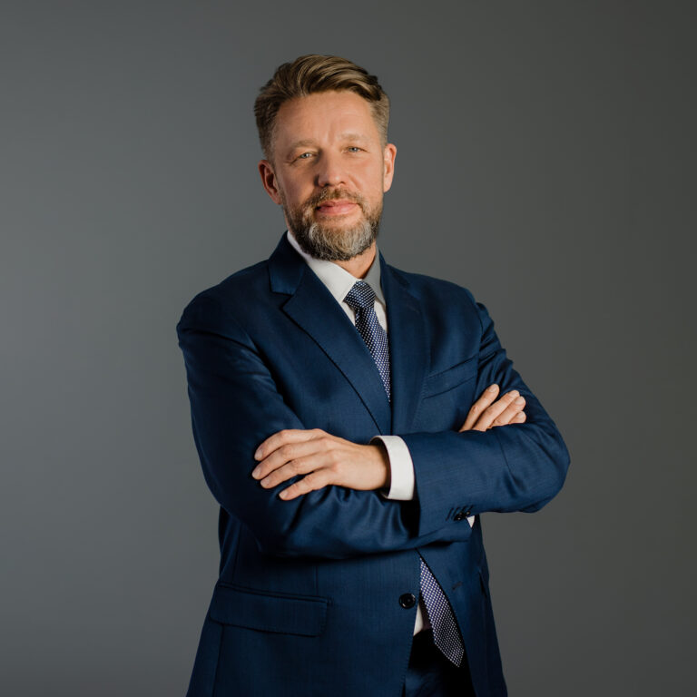 prof. dr hab. inż. Robert Michnik